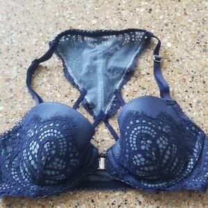 Victoria Secret 32C Bra